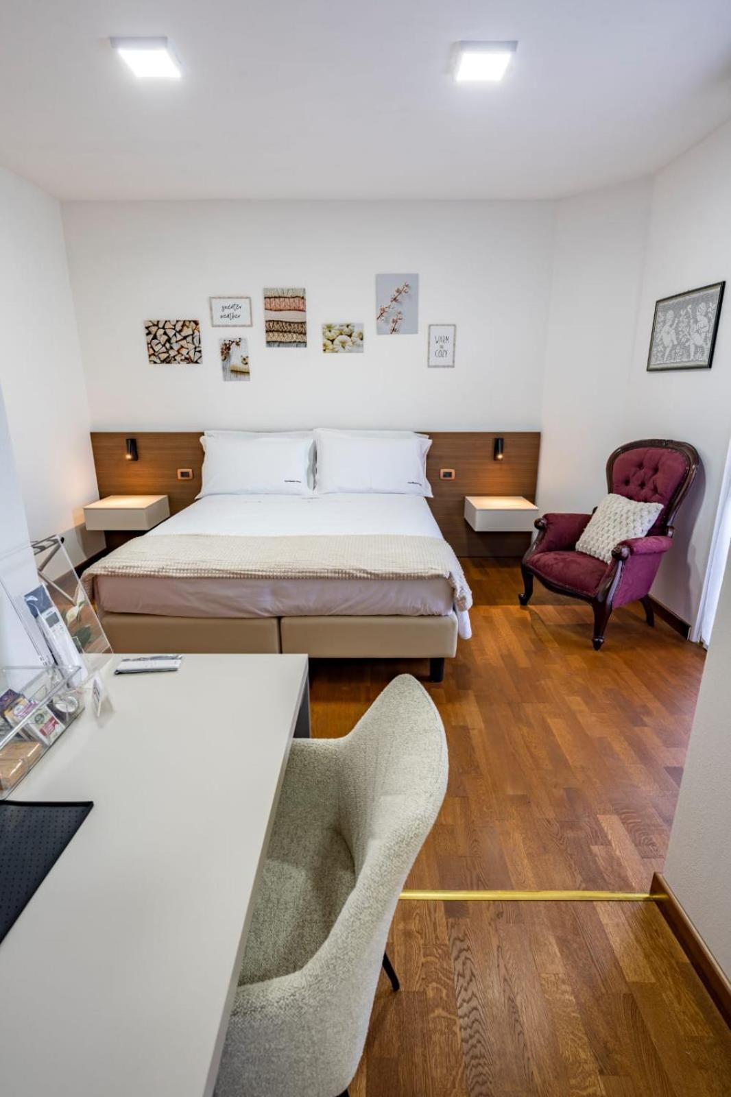 Due Maesta Home Reggio Emilia Exterior photo