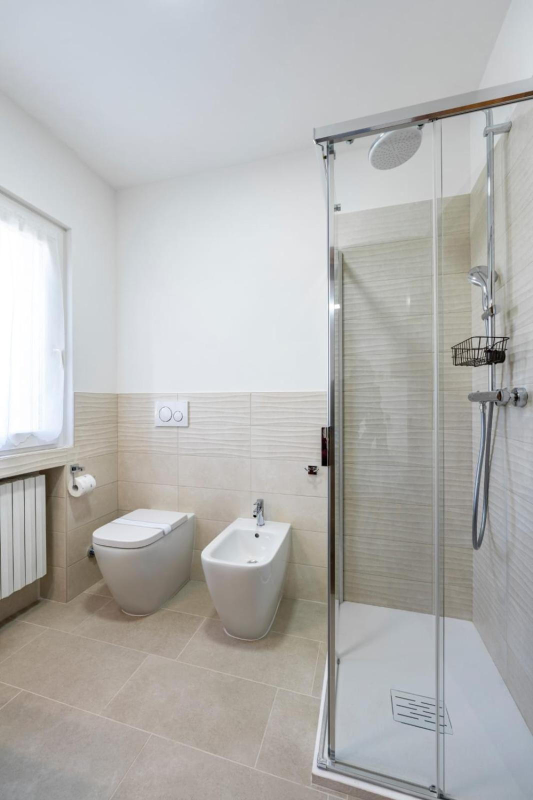 Due Maesta Home Reggio Emilia Exterior photo